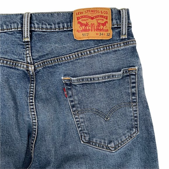 Levi’s Men’s 550 Relaxed Fit Medium Wash Jeans 34x32 ALTERED HEM TO 29” Inseam - Picture 8 of 10